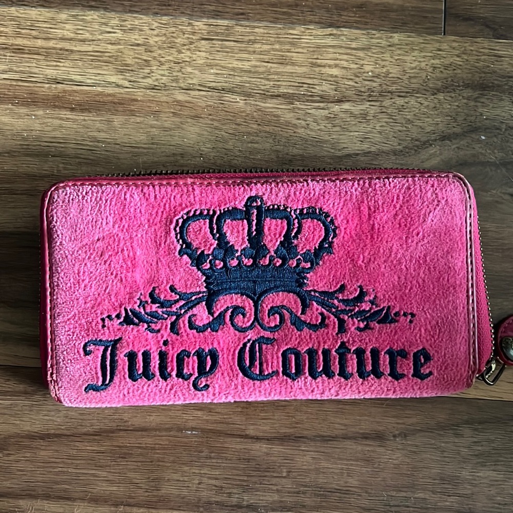Vintage Juicy Couture wallet